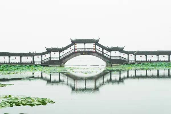 中國古鎮(zhèn)：淺析32個中國最美古鎮(zhèn)！