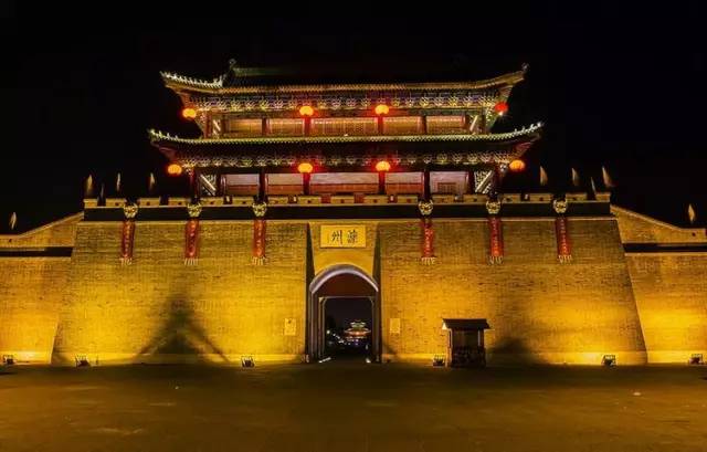 中國古鎮(zhèn)：淺析32個中國最美古鎮(zhèn)！