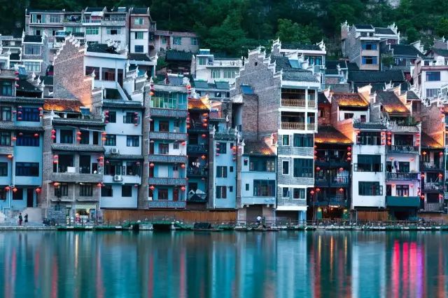 中國古鎮(zhèn)：淺析32個中國最美古鎮(zhèn)！