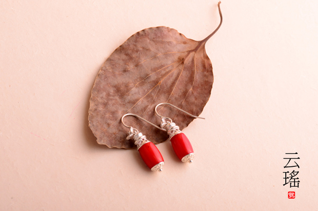 云瑤紅珊瑚耳墜耳環(huán)，本命年民族風(fēng)首飾
