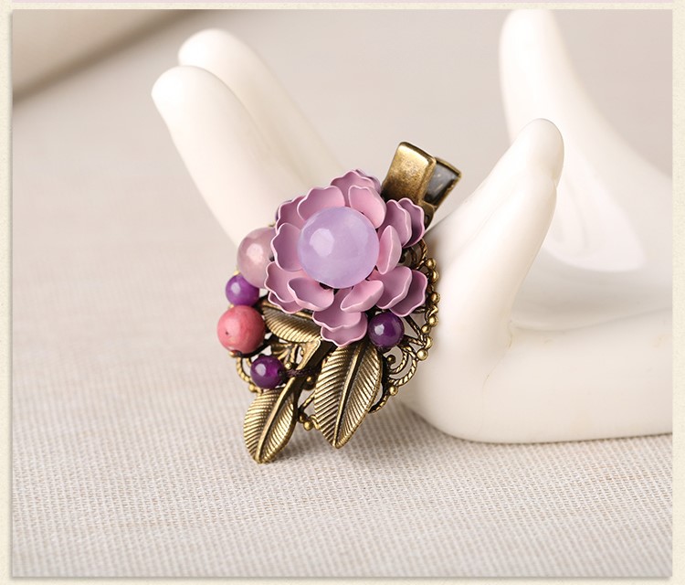 復(fù)古時(shí)尚花朵發(fā)夾，氣質(zhì)淑女淡紫頭飾