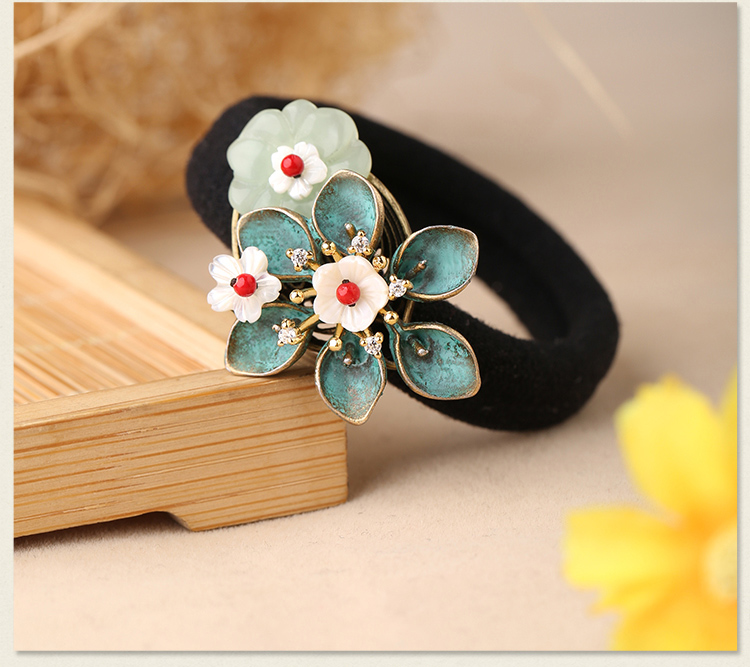 清新脫俗花萼發(fā)圈，時(shí)尚古典頭飾