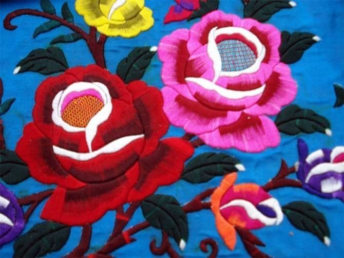 淺析中國刺繡，家佳樂文學(xué)的刺繡究竟有多美?