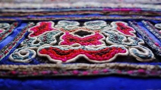 淺析中國刺繡，家佳樂文學(xué)的刺繡究竟有多美?
