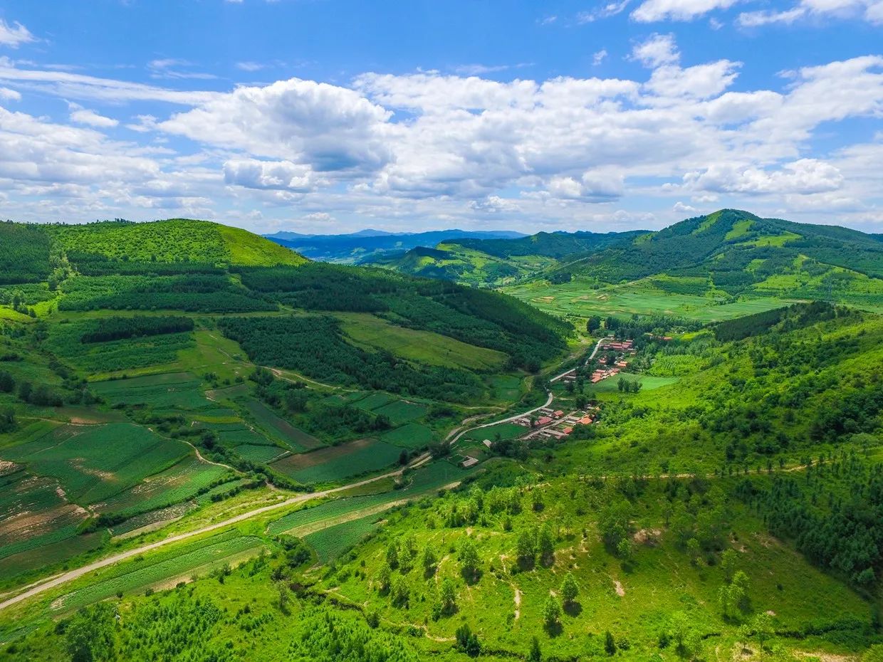 承德·衍居院上野奢度假，策馬奔騰活得瀟瀟灑灑