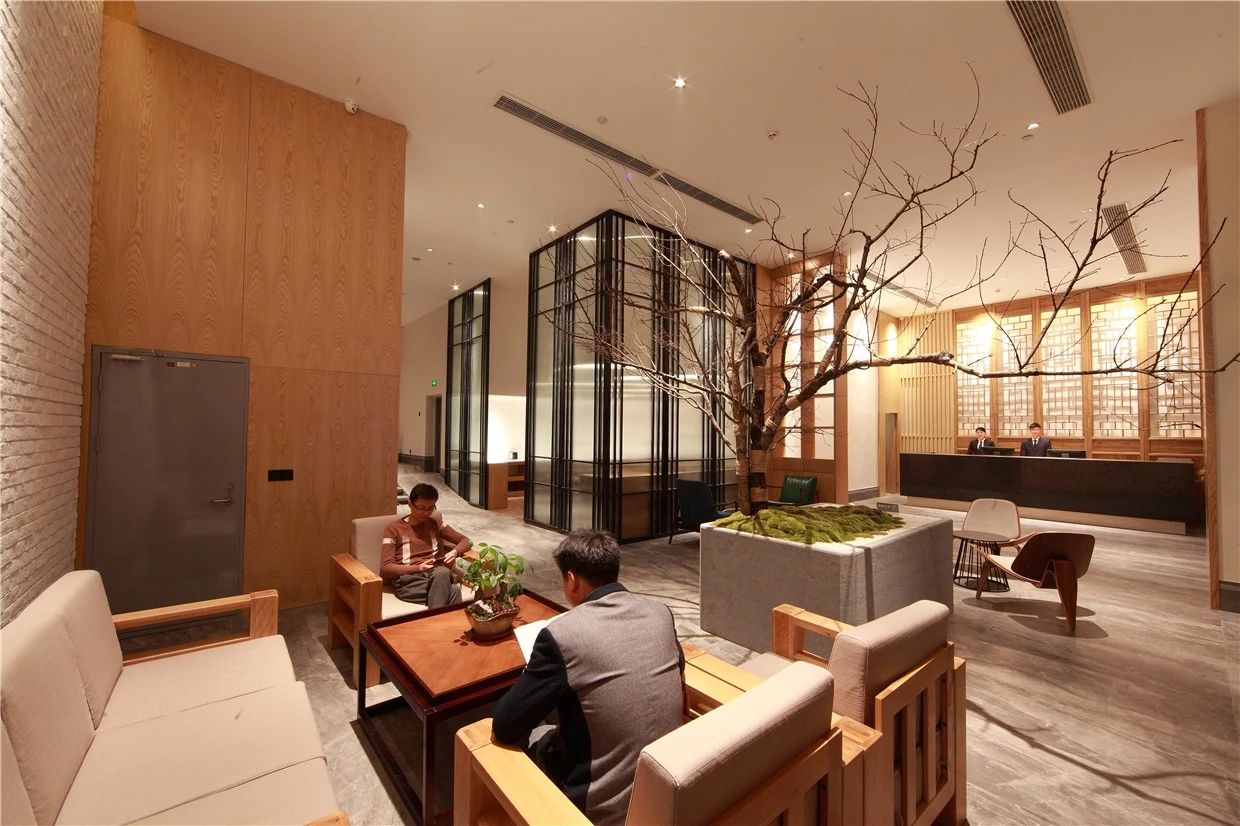 杭州·索特來(lái)文藝酒店，面臨選擇應(yīng)勇往直前