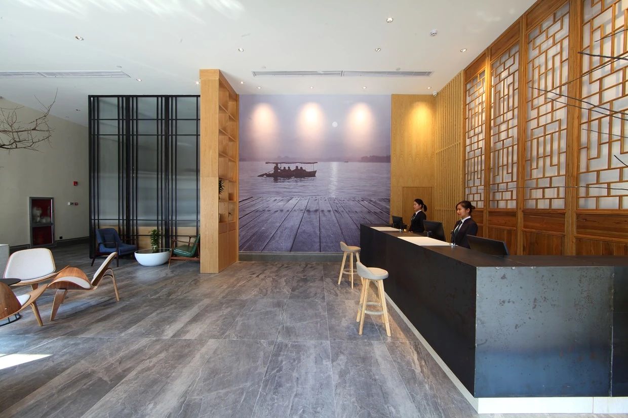 杭州·索特來(lái)文藝酒店，面臨選擇應(yīng)勇往直前