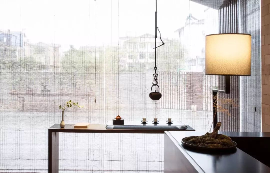 極簡(jiǎn)東方韻味：兩款禪意中式裝修設(shè)計(jì)