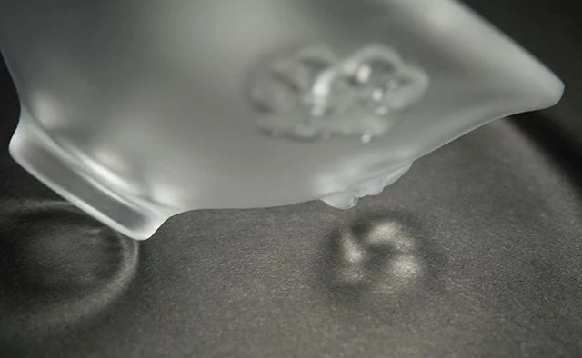 琉璃茶具美哉！淺析精致茶具設(shè)計(jì)介紹