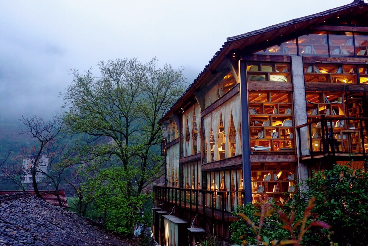 青田坐忘閣·藏書閣民宿，找回初心尋找回家的路