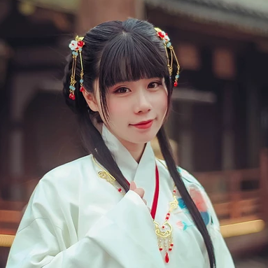 古典可愛女生頭像，唯美古風真人頭像