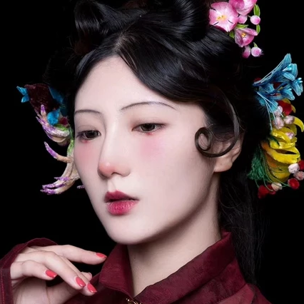 典雅梅花女生頭像，唯美古風(fēng)真人頭像