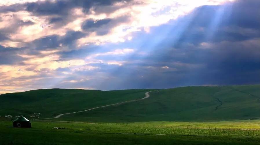 如詩(shī)如畫(huà)的草原意境，唯美風(fēng)景圖片！