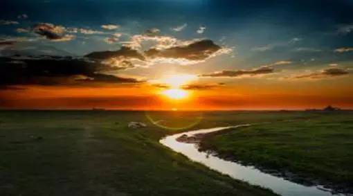 如詩如畫的草原意境，唯美風(fēng)景圖片！