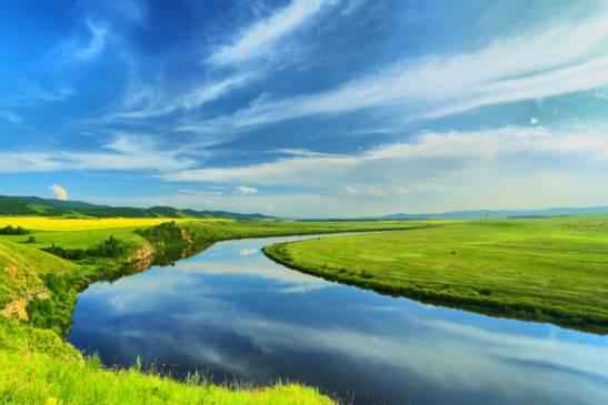 如詩如畫的草原意境，唯美風(fēng)景圖片！