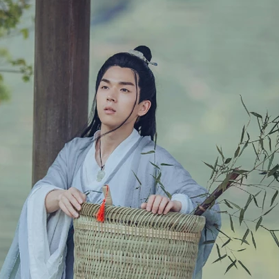 青山書生氣息男生頭像，唯美古風(fēng)真人頭像