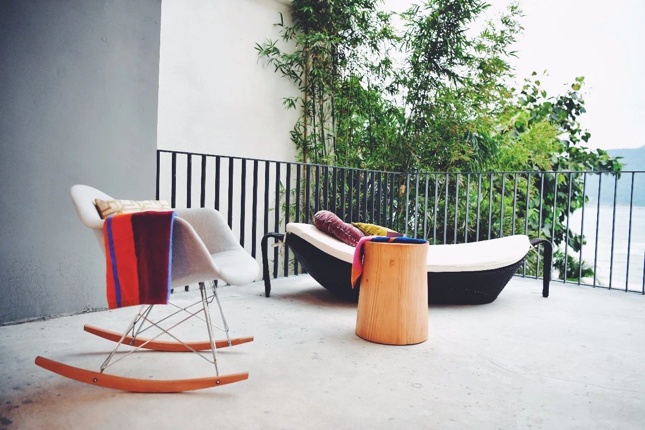 三亞·六甲，大海中放肆的玩才對得起青春