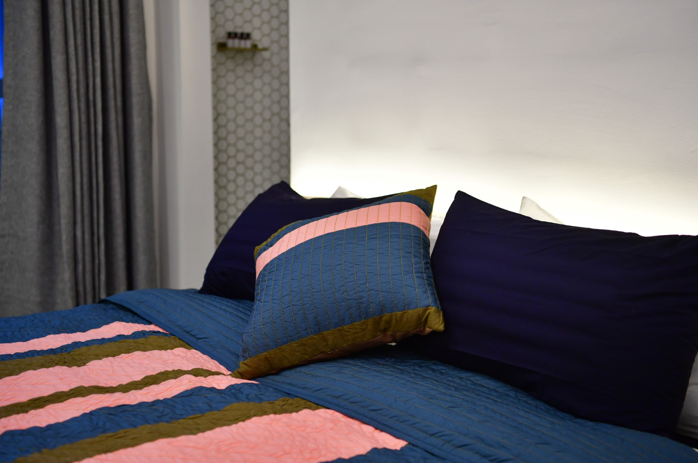 三亞·六甲，大海中放肆的玩才對得起青春