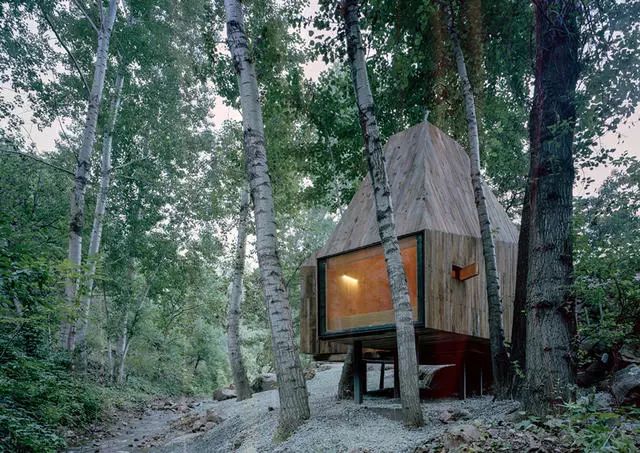 光和云朵·雪寶頂，喂馬劈柴看盡四季繁華