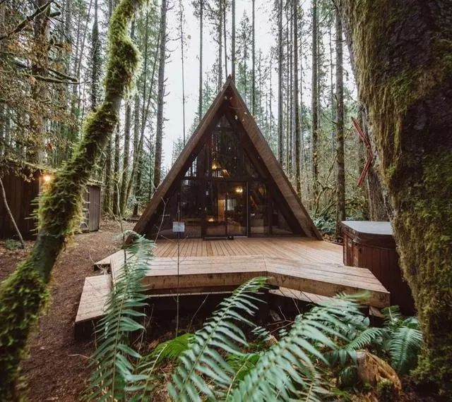 光和云朵·雪寶頂，喂馬劈柴看盡四季繁華