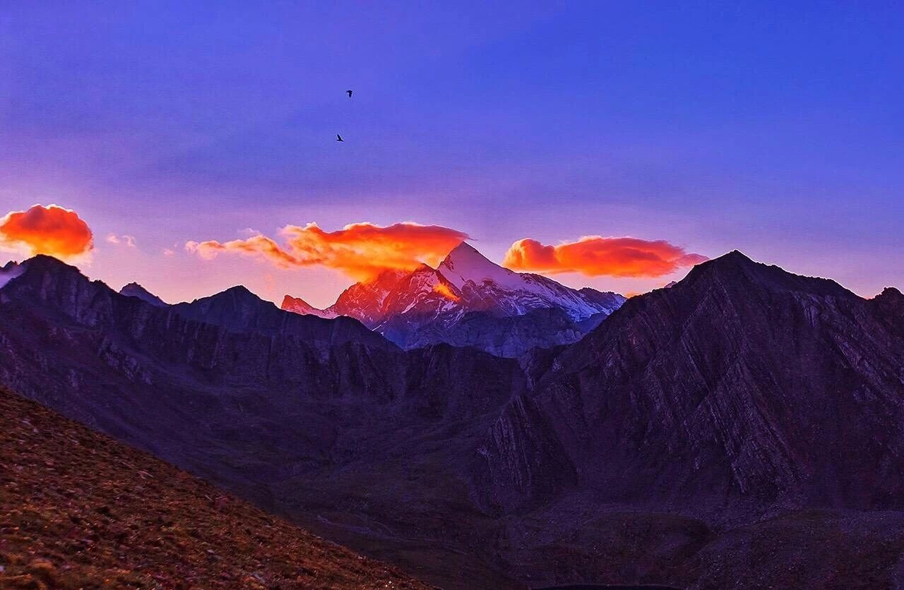 光和云朵·雪寶頂，喂馬劈柴看盡四季繁華