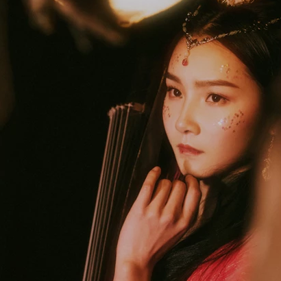 紅衣裳女生頭像，唯美古風(fēng)真人頭像