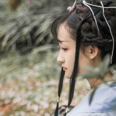 清新粉花女生頭像，唯美古風(fēng)真人頭像