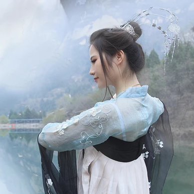 紅顏佳人女生頭像，唯美古風真人頭像