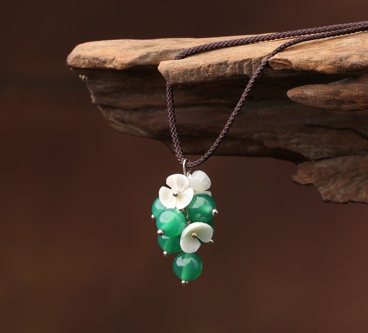 浮嵐暖翠項(xiàng)鏈，復(fù)古森系簡(jiǎn)約首飾