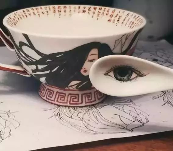 自帶仙氣的手繪插畫，古典與現(xiàn)代的巧妙結(jié)合