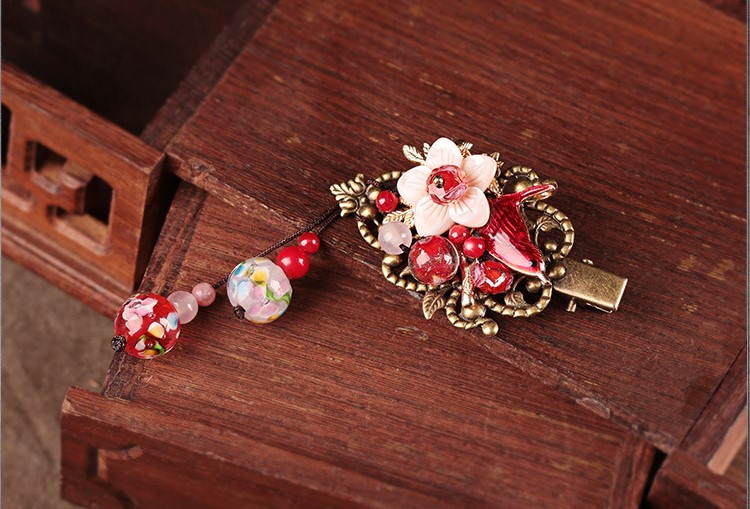 喜漫芳華發(fā)夾，嬌媚典雅紅色發(fā)飾頭飾