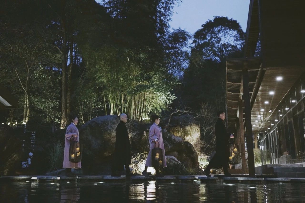 成都·坐忘森林，一宿一悟在火鍋之城住森林里