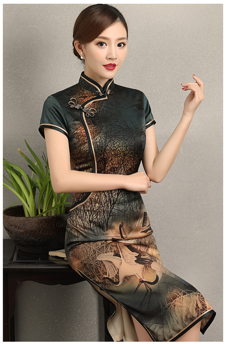 家佳樂文學仙鶴飛舞旗袍，優(yōu)雅古典修身旗袍裙