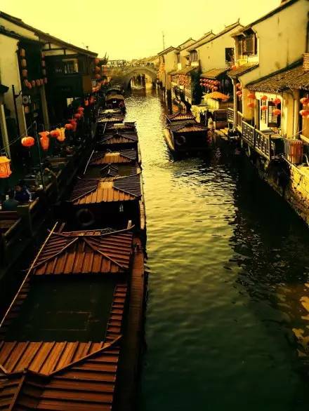 中國最適合私奔的10個(gè)古鎮(zhèn)：春暖花開旅途美麗！