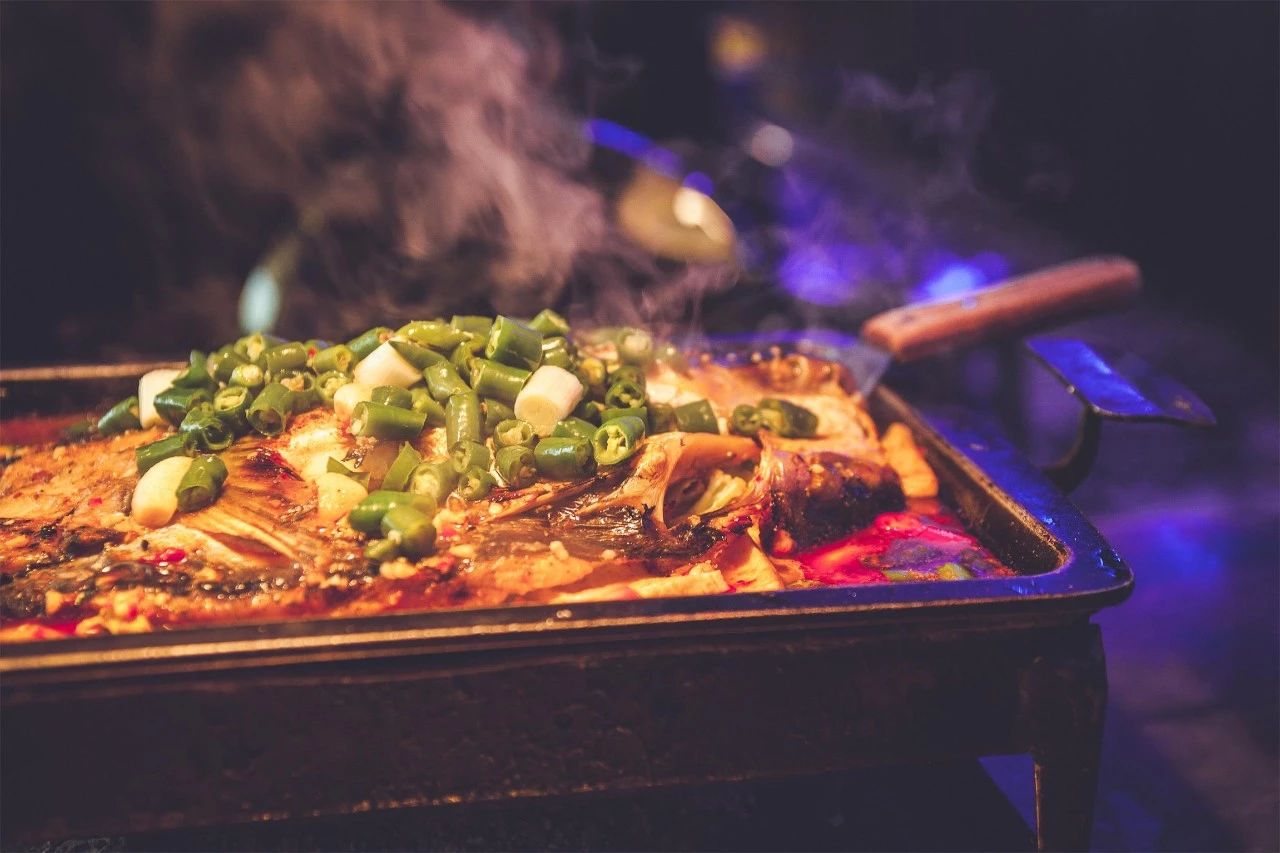 銀川·印象熙岸，經(jīng)典徽派造型巧妙的融合在古鎮(zhèn)