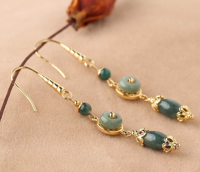 氣質(zhì)翡翠吊墜耳環(huán)，古風(fēng)古典首飾