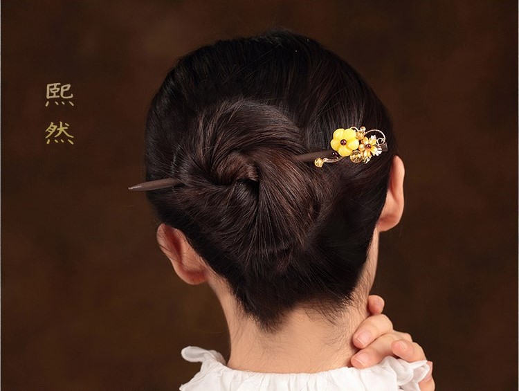自然清新木簪子，淡黃花朵發(fā)簪頭飾