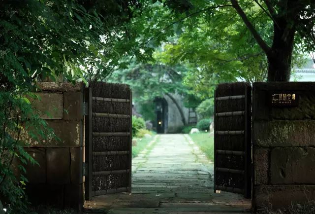 黃山·暖山町，經(jīng)過(guò)一番努力變成你想要的樣子