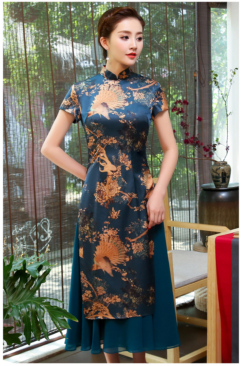 吉祥孔雀圖旗袍，家佳樂文學(xué)奧黛旗袍裙