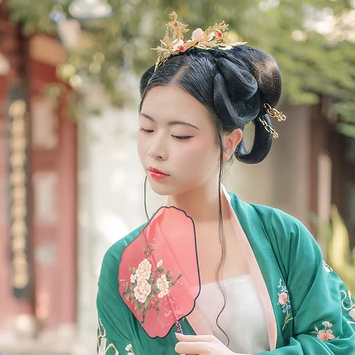 美人凄兮女生頭像，唯美古風真人頭像