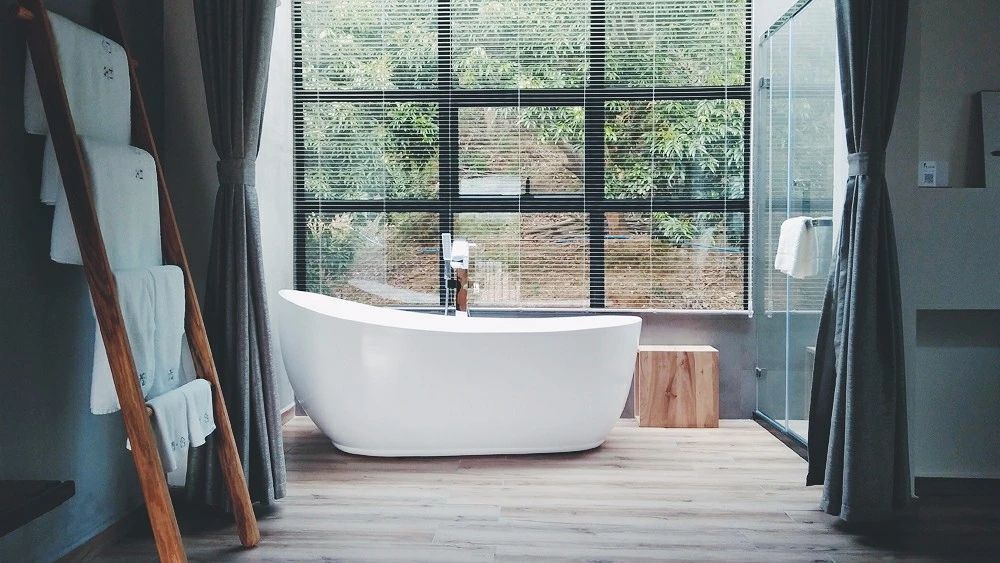 廣州·菁木山舍，有個(gè)木屋開滿鮮花看花開花落