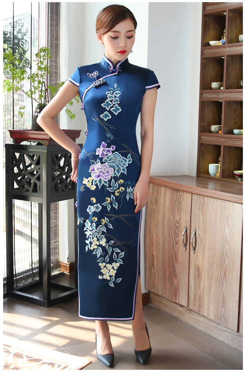 古典氣息繡花旗袍，繡出精致視覺!