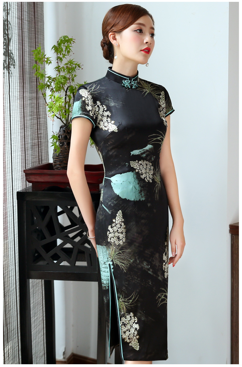 高貴冷艷的墨彩旗袍，奪人心魂的美!