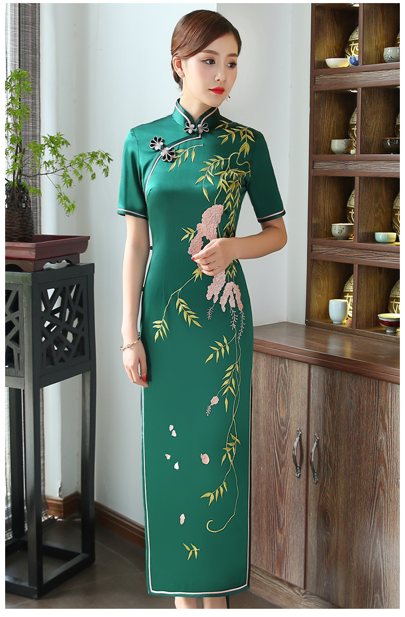 槐樹花旗袍，會(huì)呼吸的花香旗袍裙