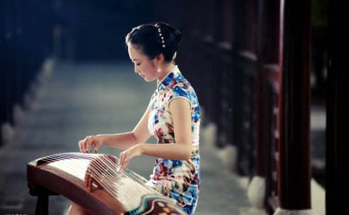樂器古箏的好處：鍛煉優(yōu)雅十足的氣質(zhì)！