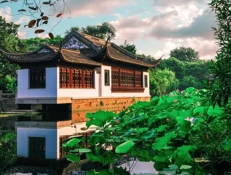 古鎮(zhèn)游玩，有一種說走就走的旅行