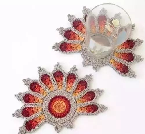 孔雀羽毛編織作品，驚艷眾人！