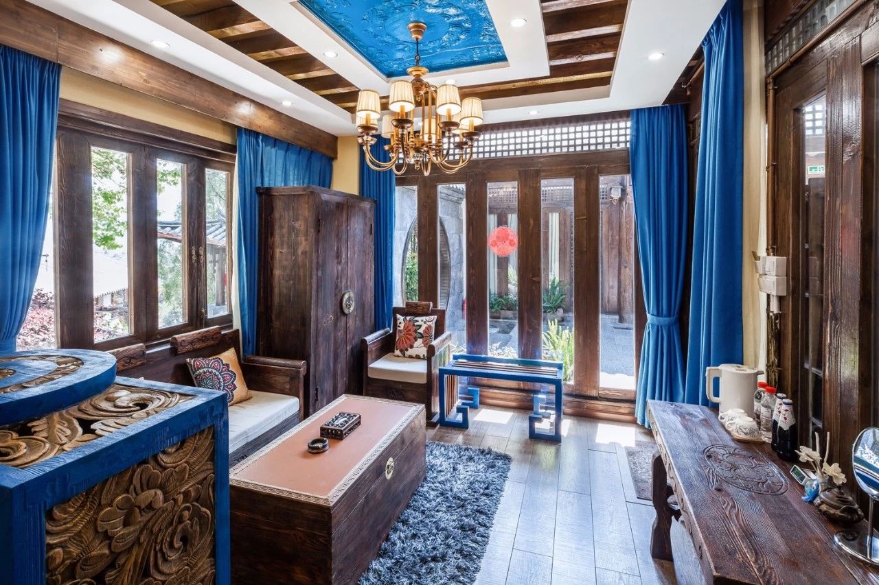 麗江·白馬里，千年古城化作最美背景