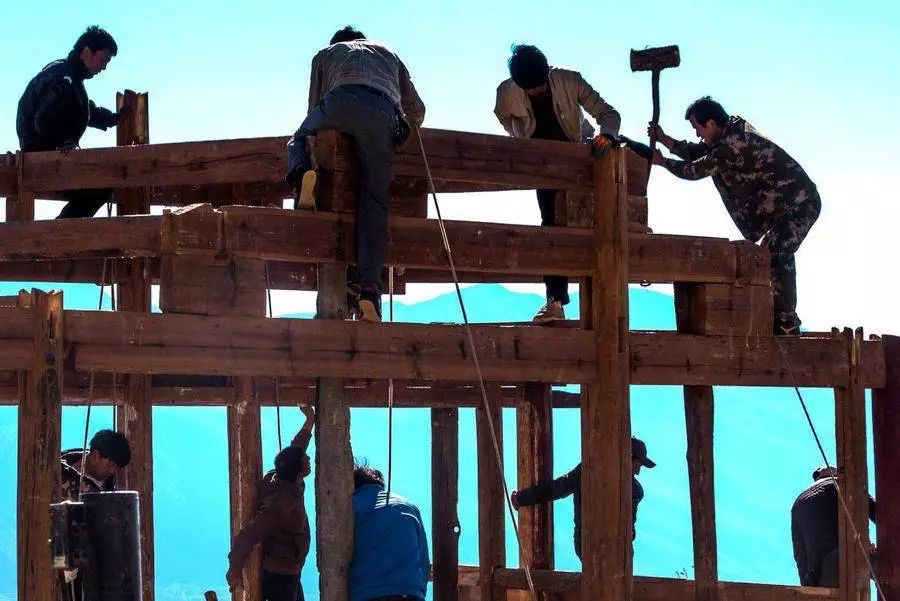 麗江·白馬里，千年古城化作最美背景