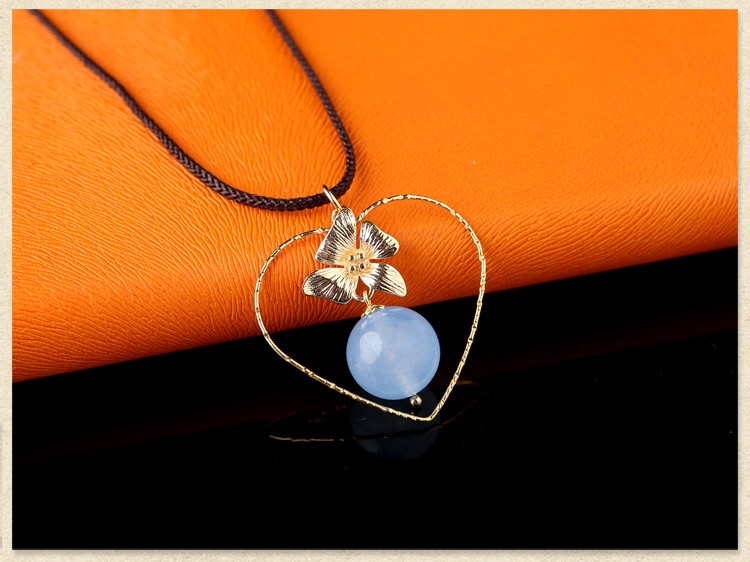 夢憶清淺項(xiàng)鏈，桃心冷淡風(fēng)首飾